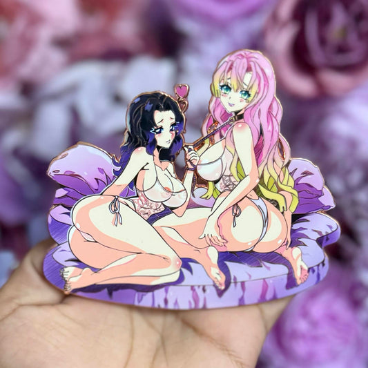 (In-Hand) V-Day Collab Shinobu/Mitsuri Pin